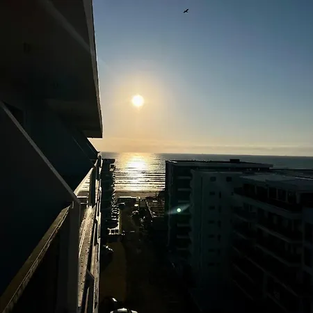La Malul Marii In Mamaia Nord Daire