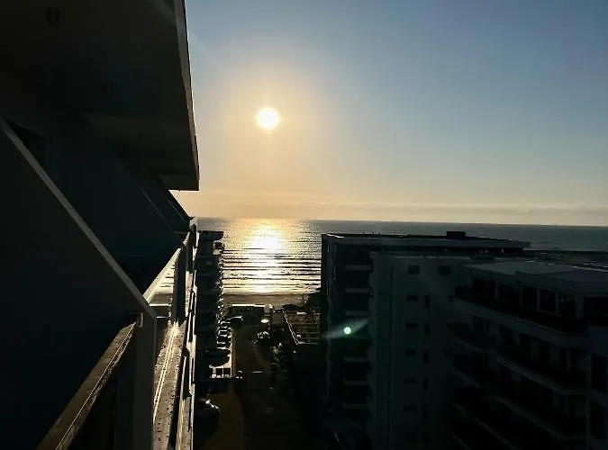 La Malul Marii In Mamaia Nord Apartment